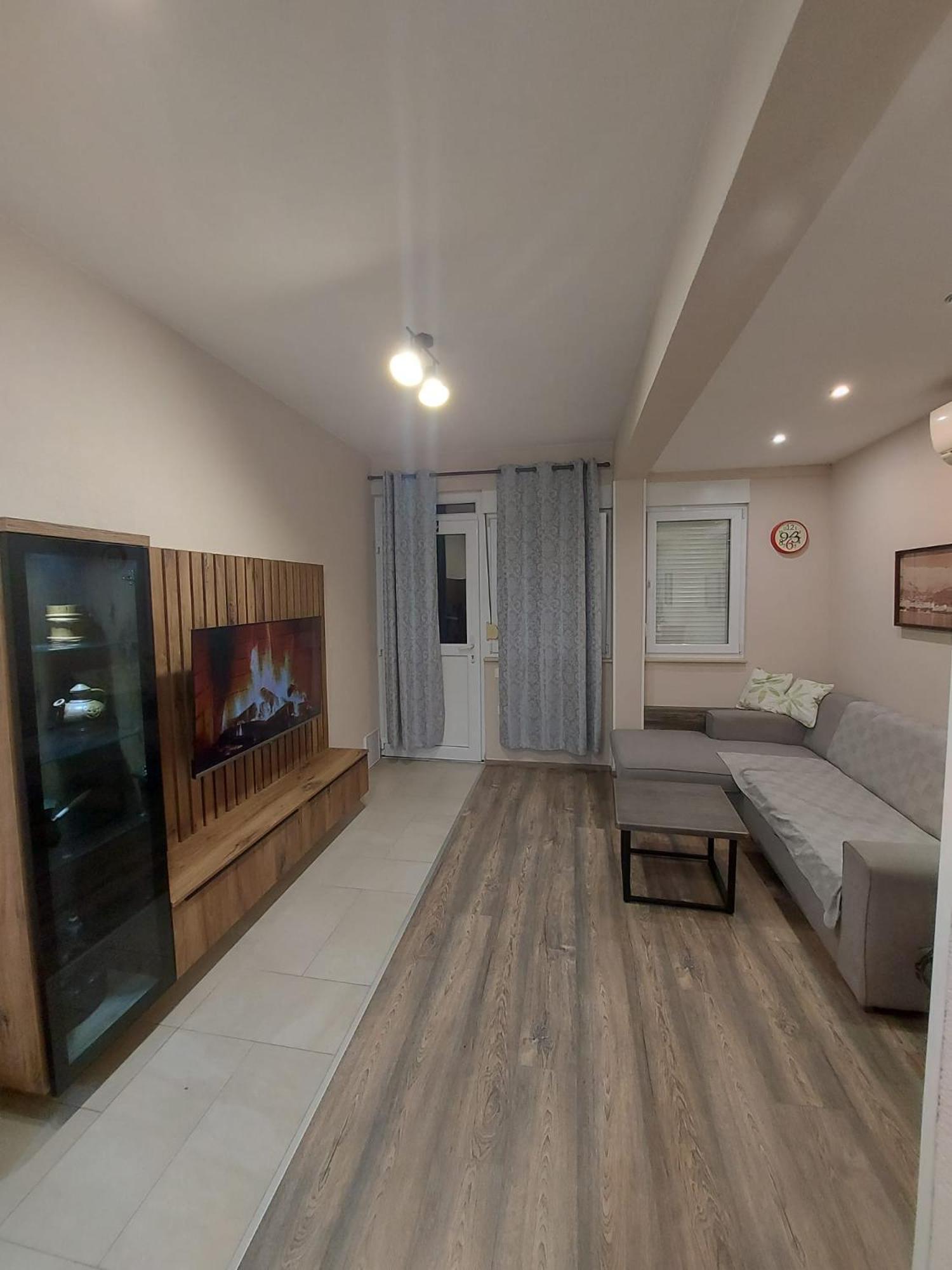 Apartman Dubravka Makarska Buitenkant foto